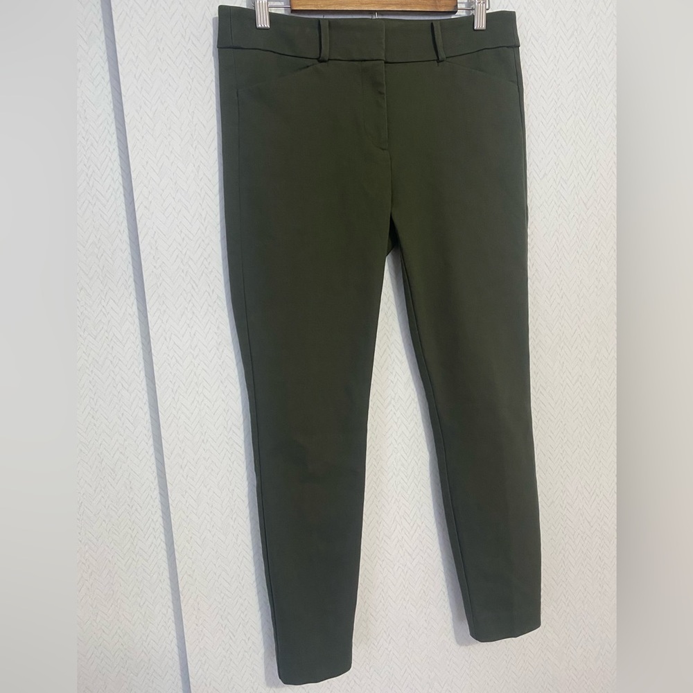 20. Marisa Skinny Loft Pants